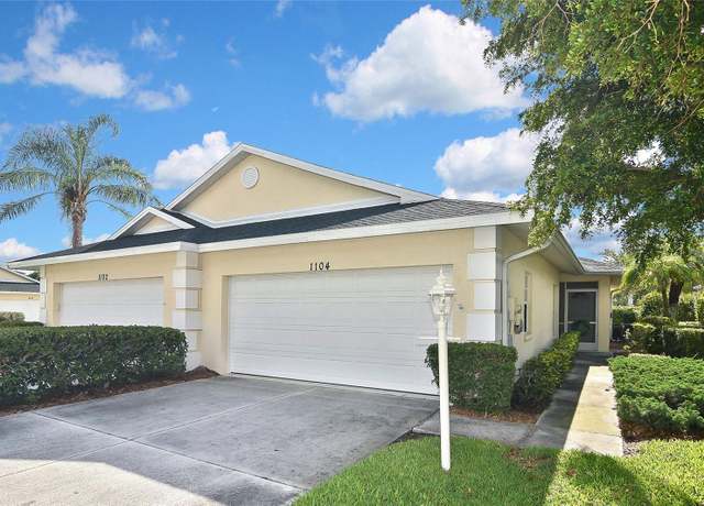 Property at 1104 Auburn Cove Cir, Venice, FL 34292, 2 beds, 2 baths