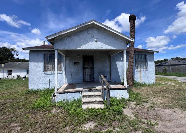Property at 708 Martin L King JR Ave, Lakeland, FL 33815, 2 beds, 1 bath