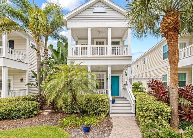 Property at 474 Glencairn Cir, Dunedin, FL 34698, 3 beds, 2.5 baths