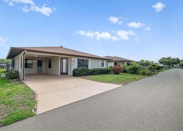 Property at 4856 Colonnades Cir W, Lakeland, FL 33811, 2 beds, 2 baths