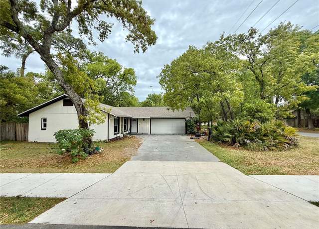Property at 228 Line Dr N, Apopka, FL 32703, 4 beds, 2 baths
