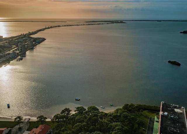 Property at 2700 Bayshore Blvd #588, Dunedin, FL 34698, 3 beds, 2.5 baths