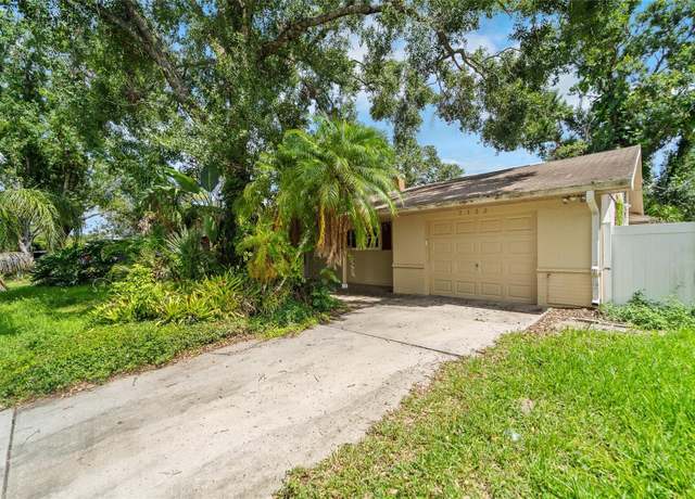 Property at 7132 Jarvis Rd, Sarasota, FL 34241, 3 beds, 2 baths
