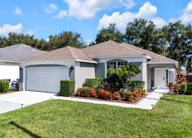 Property at 1510 Casterton Cir, Davenport, FL 33897, 4 beds, 3 baths