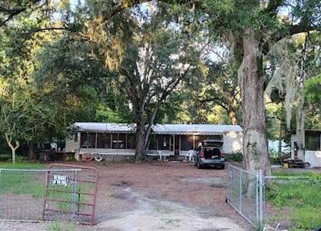 Property at 2530 NW 74th Ave, Chiefland, FL 32626, 3 beds, 2 baths