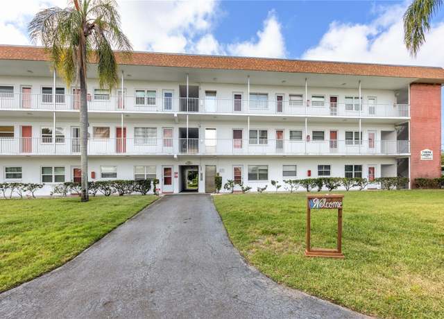 Property at 5728 14th Ave N Unit 305B, St Petersburg, FL 33710, 2 beds, 1 bath