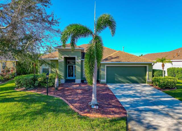 Property at 10550 Old Grove Cir, Bradenton, FL 34212, 3 beds, 2 baths
