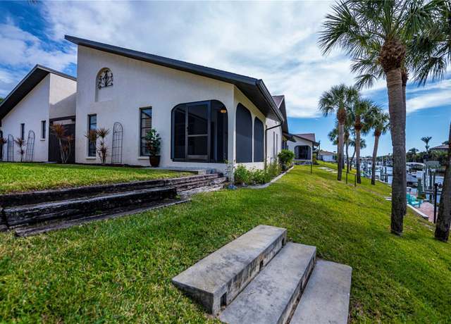 Property at 365 Englewood Isles Pkwy #3, Englewood, FL 34223, 2 beds, 2 baths