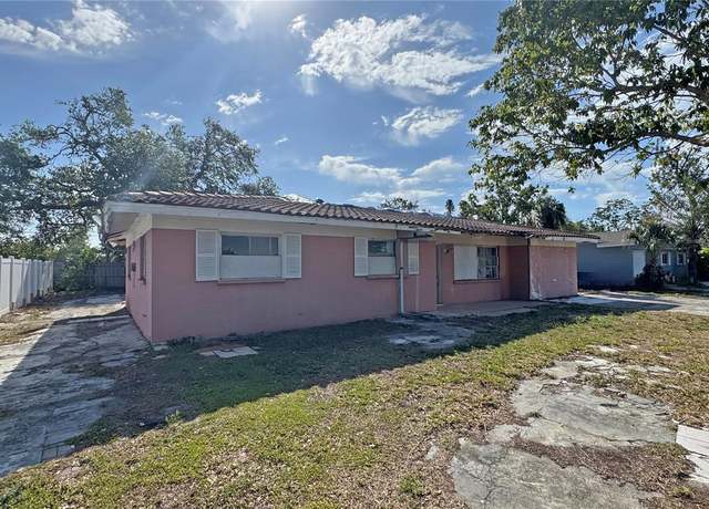 Property at 4623 Beneva Rd, Sarasota, FL 34233, 2 beds, 2 baths