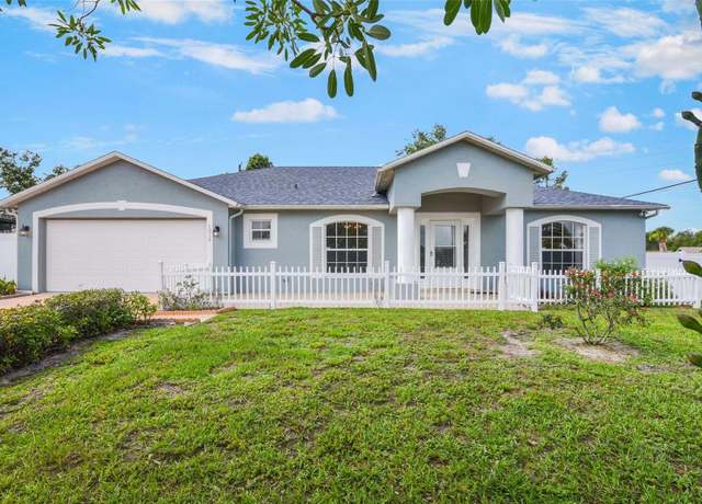 Property at 1819 E Chapel Dr, Deltona, FL 32738, 3 beds, 2 baths