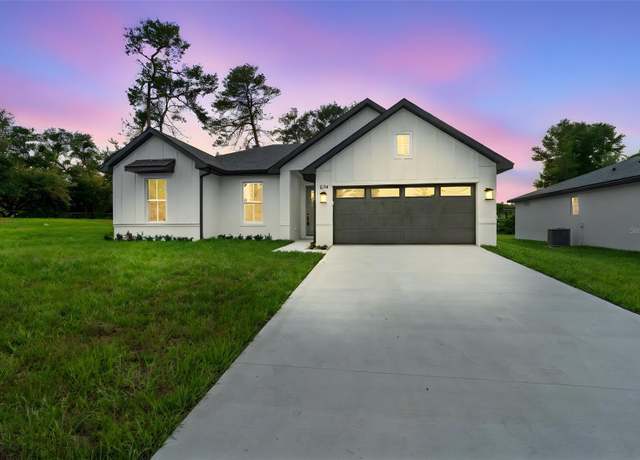 Property at 894 Pine Ave, Orange City, FL 32763, 3 beds, 2 baths