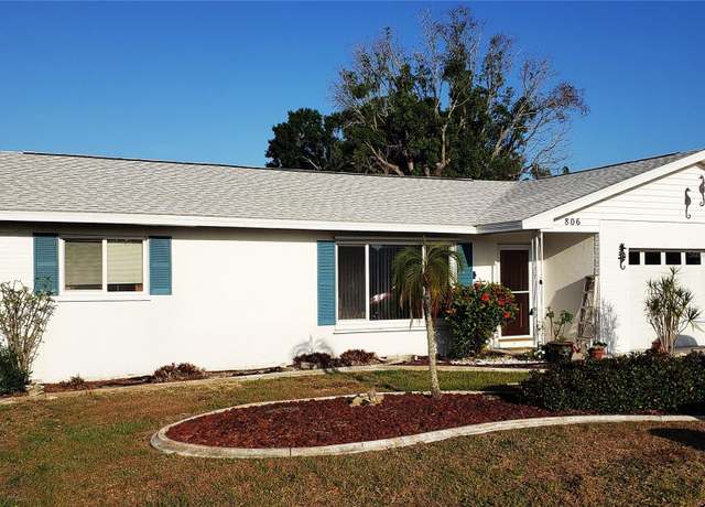 Property at 806 Hickory Ln, Bradenton, FL 34208, 3 beds, 2 baths