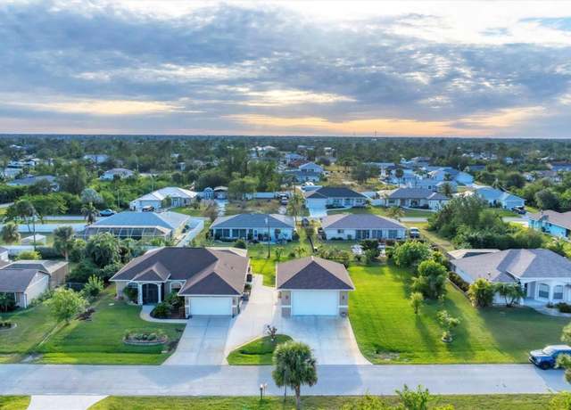 Property at 7257 Bridgeport Ln, Englewood, FL 34224, 3 beds, 2 baths
