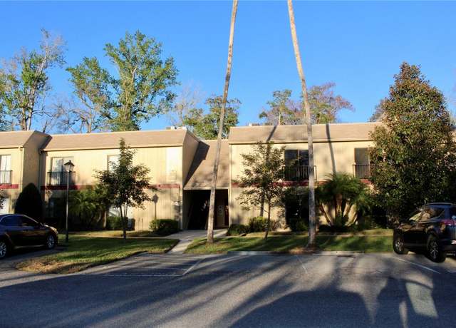 Property at 429 Sheoah Blvd #8, Winter Springs, FL 32708, 3 beds, 2 baths
