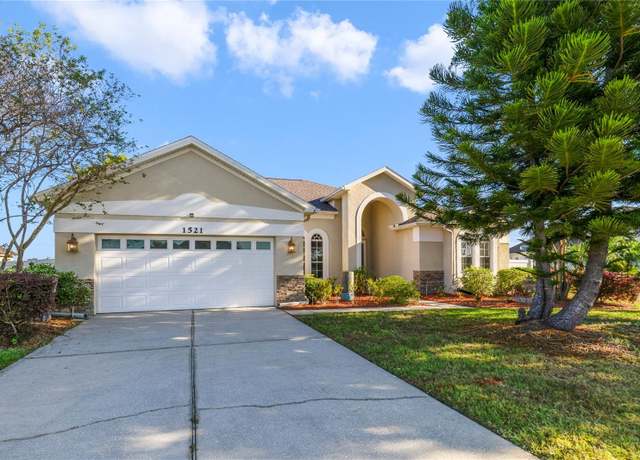Property at 1521 Gants Cir, Kissimmee, FL 34744, 5 beds, 3 baths