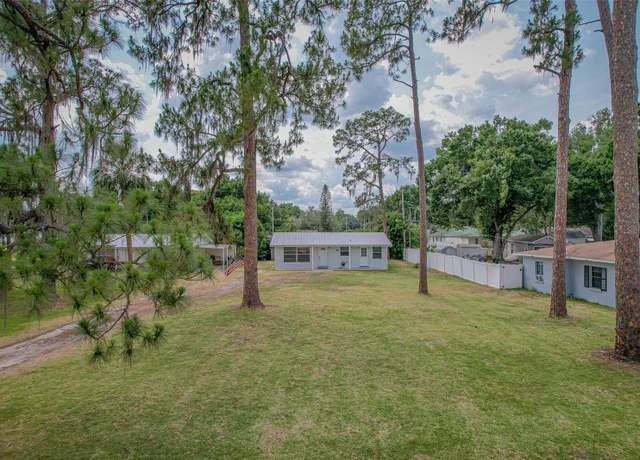 Property at 1505 W Lake Cannon Dr NW, Winter Haven, FL 33881, 2 beds, 1 bath