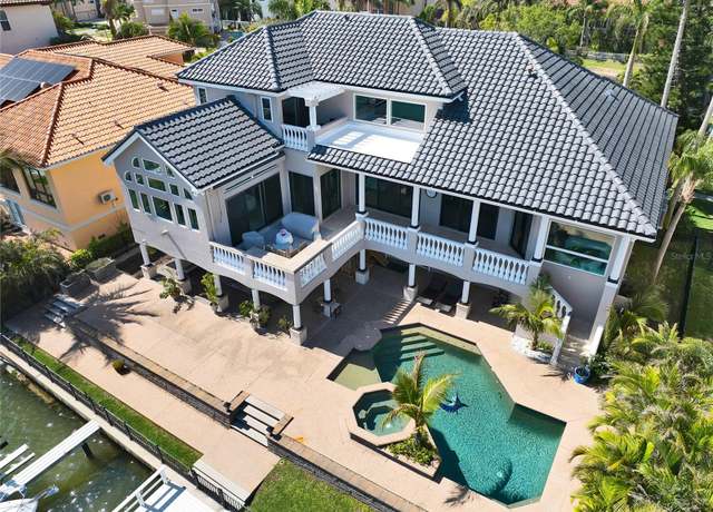 Property at 6113 Pasadena Point Blvd, Gulfport, FL 33707, 4 beds, 5.5 baths