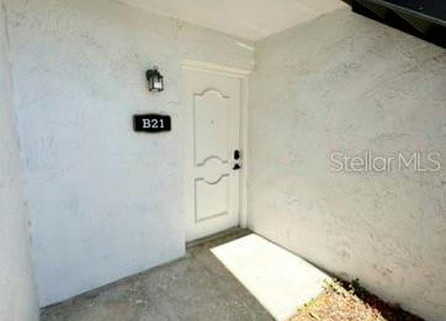Property at 3803 N Oak Dr Unit B21, Tampa, FL 33611, 2 beds, 2 baths