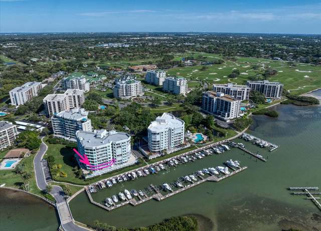Property at 2 Seaside Ln #203, Belleair, FL 33756, 2 beds, 2.5 baths