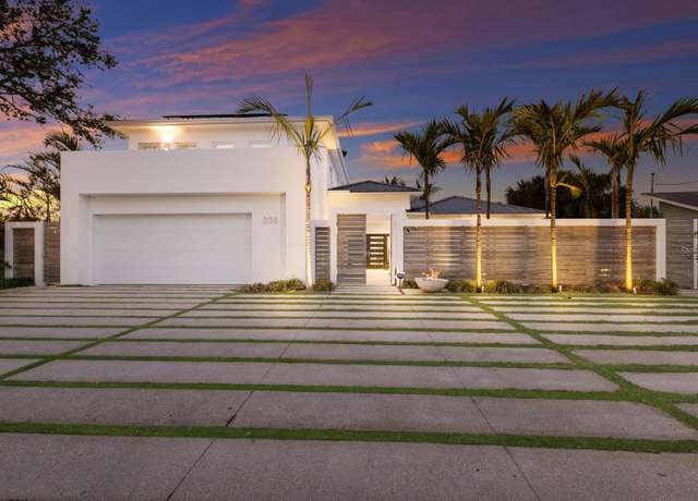 Property at 238 Island Cir, Sarasota, FL 34242, 4 beds, 4 baths