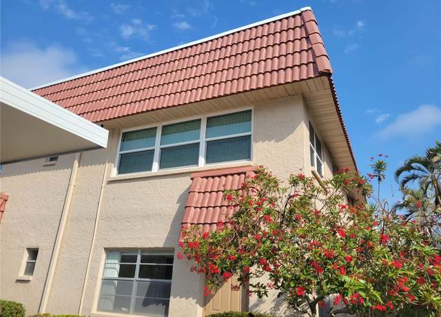 Property at 10039 62nd Ave N #14, St Petersburg, FL 33708, 2 beds, 2 baths