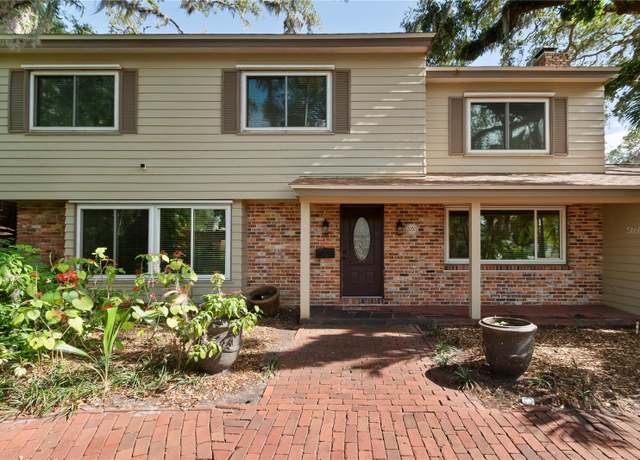 Property at 8350 40th Ave N, St Petersburg, FL 33709, 5 beds, 3.5 baths