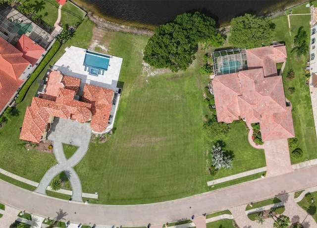 Property at 17944 Cachet Isle Dr, Tampa, FL 33647
