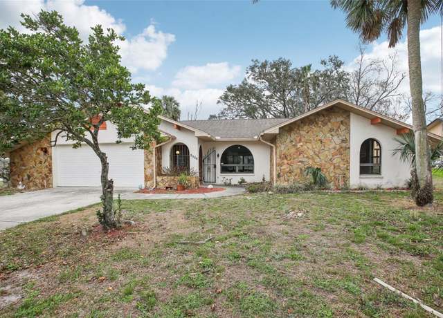 Property at 4051 S Oakhurst Dr, Homosassa, FL 34446, 3 beds, 2.5 baths