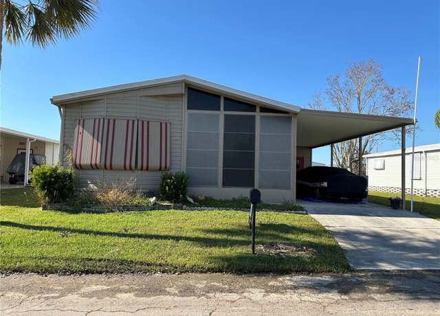 Property at 707 Riverview Cir, North Port, FL 34287, 2 beds, 2 baths
