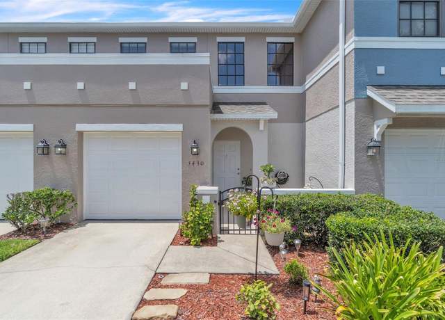 Property at 3430 Windsor Lake Cir, Sanford, FL 32773, 2 beds, 2.5 baths