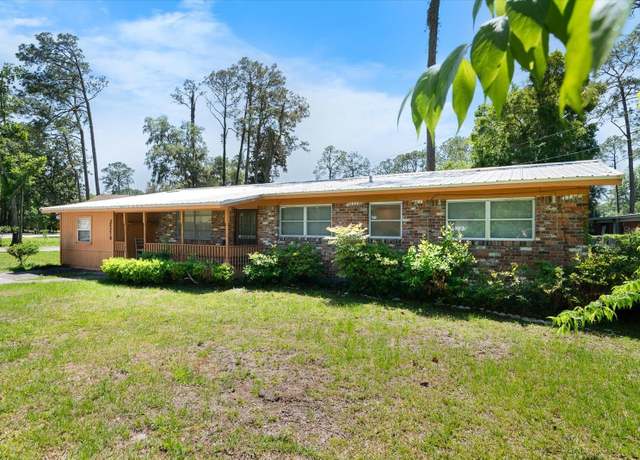 Property at 2214 NE 17th Ter, Gainesville, FL 32609, 3 beds, 2 baths