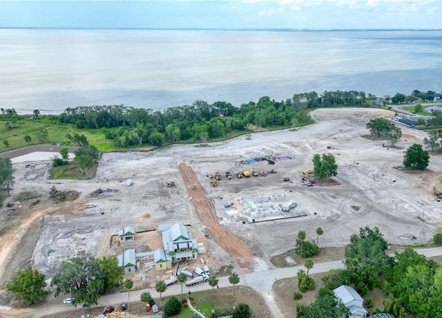 Property at 510 N Nixon St, Oakland, FL 34787