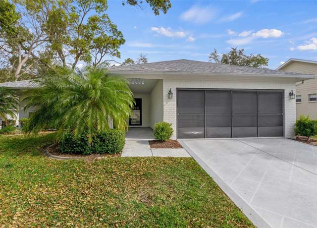 Property at 2692 Royal Ridge Dr, Spring Hill, FL 34606, 2 beds, 2 baths