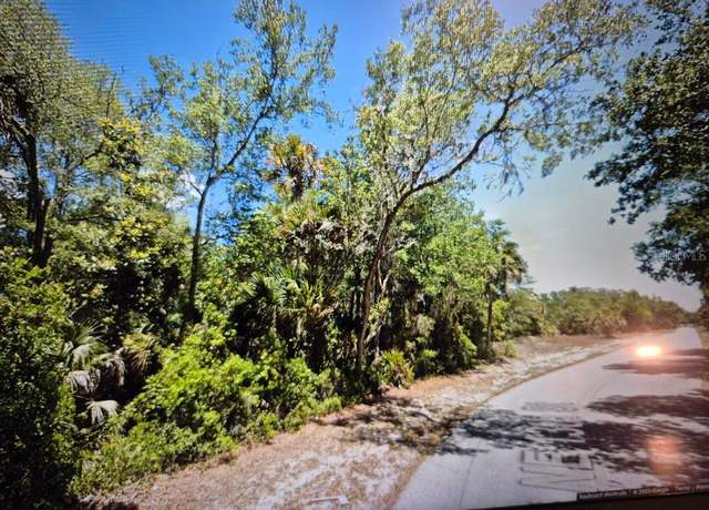 Property at 558 NE 13th Ter, Crystal River, FL 34428