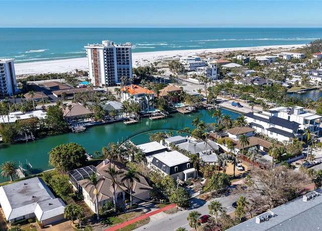 Property at 515 S Washington Dr, Sarasota, FL 34236, 4 beds, 3.5 baths