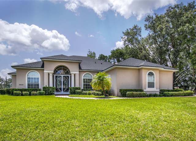 Property at 29152 David Ct, Tavares, FL 32778, 4 beds, 2.5 baths