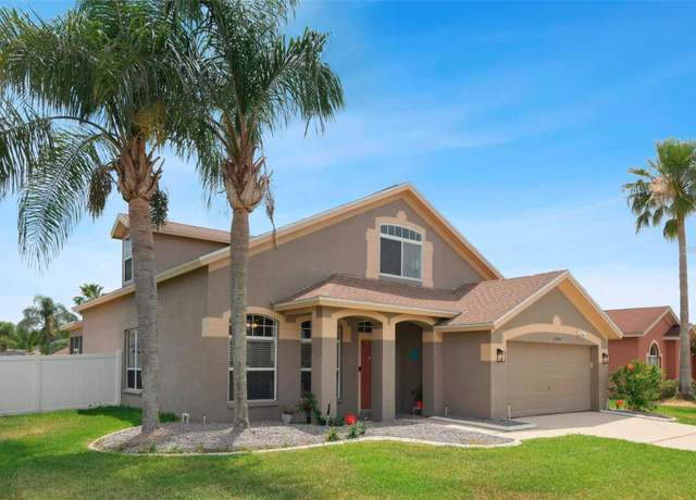 Property at 29704 Eagle Station Dr, Wesley Chapel, FL 33543, 4 beds, 2.5 baths