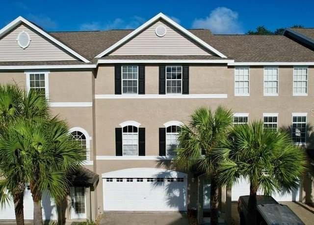 Property at 14 Seagrape Cir, Clearwater, FL 33759, 3 beds, 2.5 baths