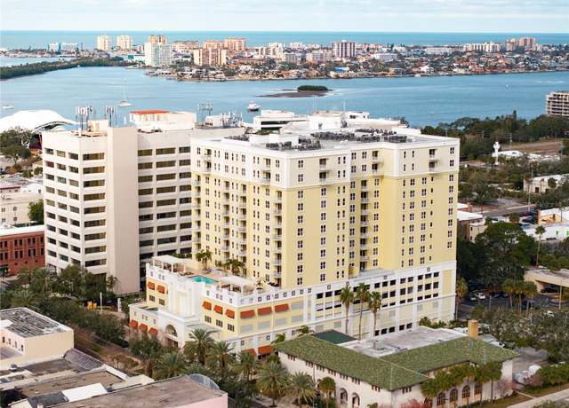 Property at 628 Cleveland St #1208, Clearwater, FL 33755, 1 bed, 2 baths