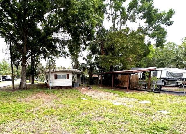 Property at 6245 Fine St, Weeki Wachee, FL 34607, 3 beds, 2 baths