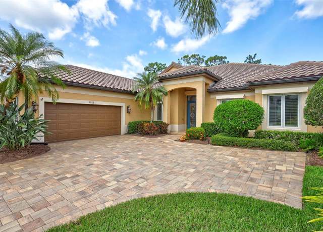 Property at 4818 88th St E, Bradenton, FL 34211, 3 beds, 3 baths