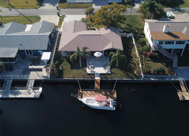 Property at 4108 Daisy Dr, Hernando Beach, FL 34607, 2 beds, 2 baths