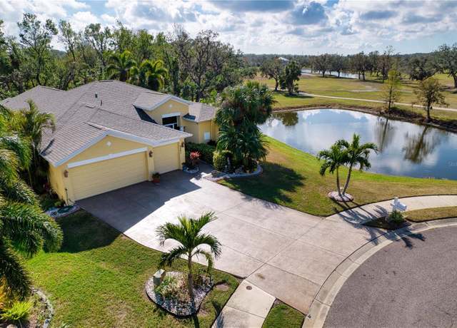 Property at 9351 Raes Creek Pl, Palmetto, FL 34221, 4 beds, 3 baths