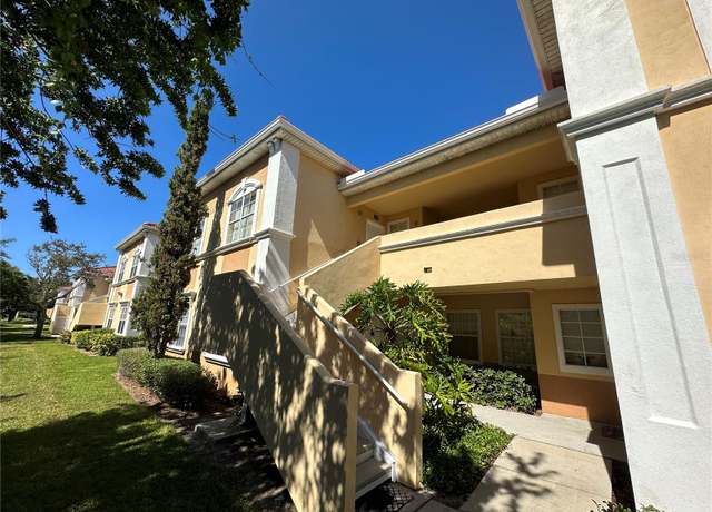 Property at 1010 Villagio Cir #207, Sarasota, FL 34237, 2 beds, 2 baths