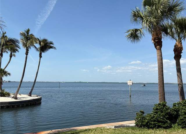 Property at 4968 Gulf OF Mexico Dr Unit Villa 22, Longboat Key, FL 34228, 3 beds, 2 baths