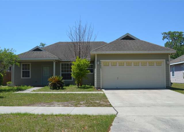 Property at 7756 SW 88th St, Gainesville, FL 32608, 3 beds, 2 baths