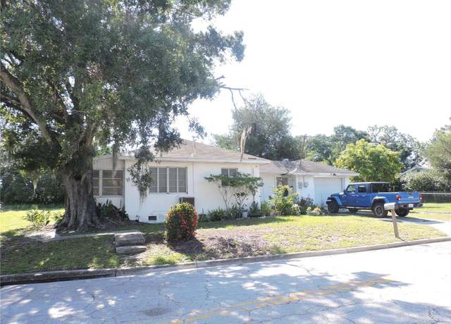 Property at 826 State Road 60 E, Lake Wales, FL 33853, 2 beds, 1 bath