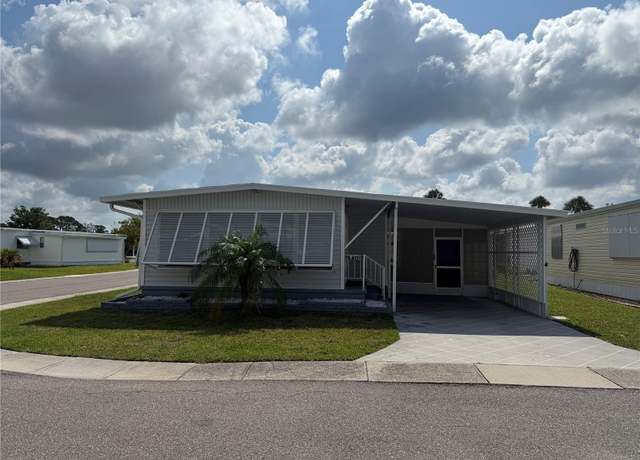 Property at 5721 Sunflower Rd, Venice, FL 34293, 2 beds, 2 baths