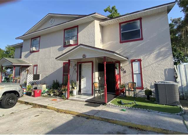 Property at 700 W Columbia Ave, Kissimmee, FL 34741, 8 beds, 4 baths