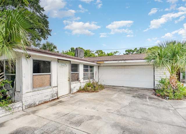 Property at 614 Walker St, Melbourne, FL 32901, 3 beds, 2 baths
